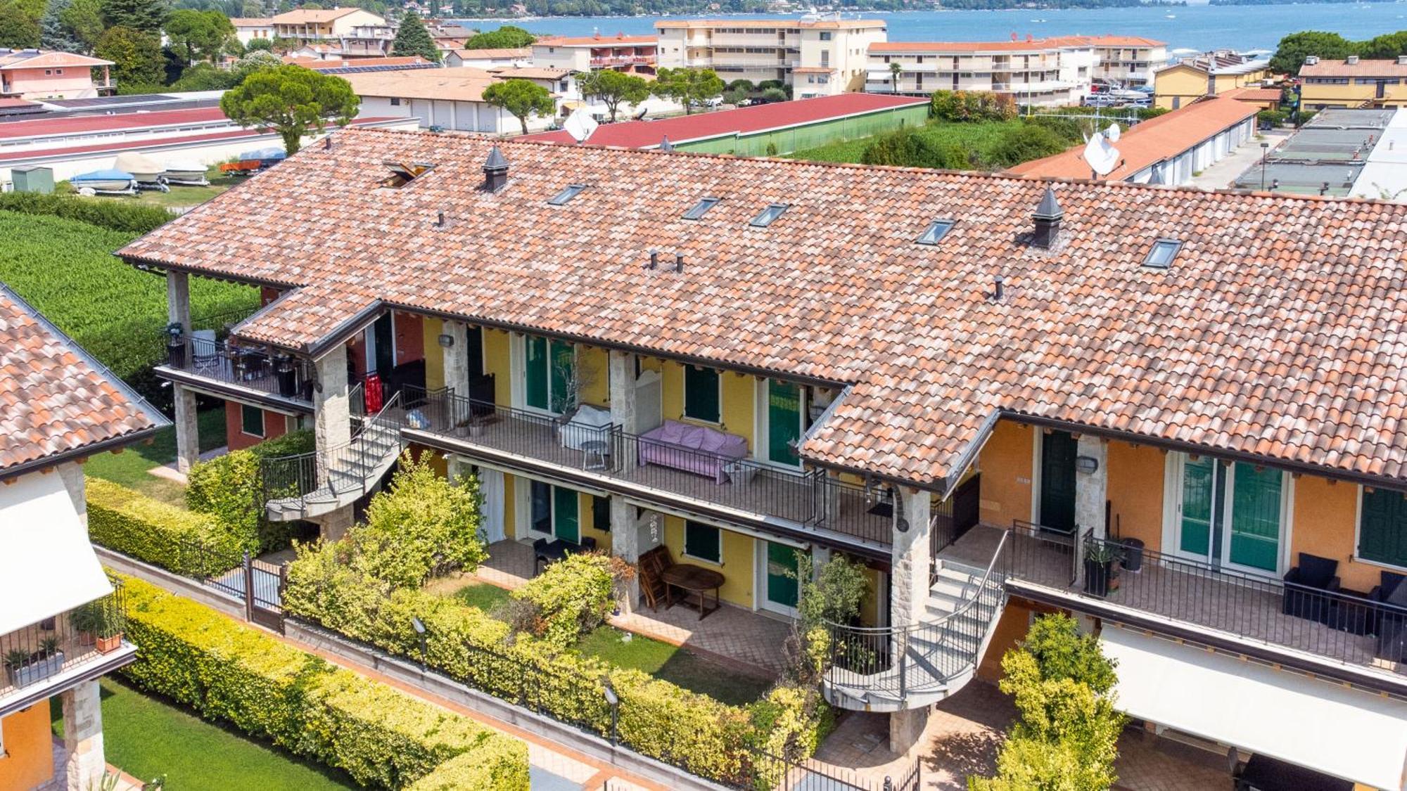 Lago Di Garda A 300M - House In Manerba Manerba del Garda Exteriér fotografie